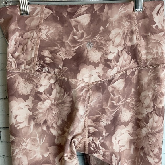 Athleta Elation Printed Tight Antionette Velvety S Rose Floral Print Feminine - Picture 11 of 16